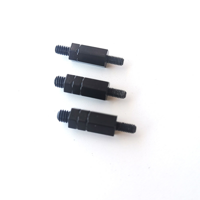 #4-40 Çekirdek Bağlantısı İçin Çift Kısımlı Dönerli Hex Bracket Soğuk Kalıplı M3 10mm Elektroforez Siyah Hex Stud