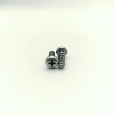 M6x18 Sink kaplama düğme başı kendi kendine dokunan vidalar Phillips sürücüsü