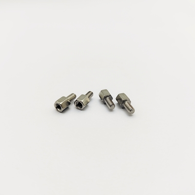A4-80 Paslanmaz Çelik M3 Altıgen Dişli Ayırıcı 11mm Erkek-Dişi Elektropolished