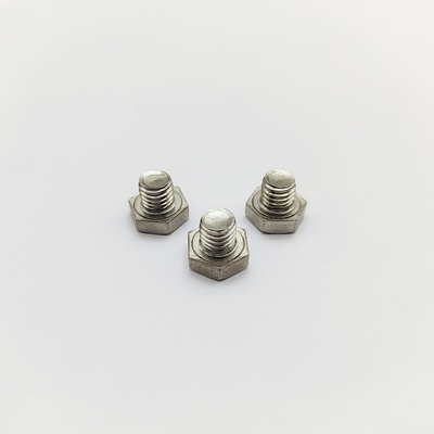 M8 x 7mm Tekerlek Merkezi Hex Bolt 13mm Baş 304 Paslanmaz Çelik