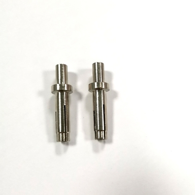 ODM Standart Olmayan Bağlantı Elemanı, C1022 Araç Akü Terminali 6.8x15