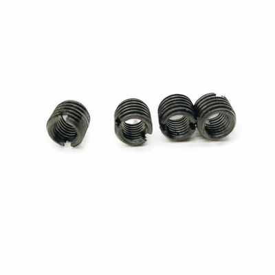 10.9 Sınıf Standart Olmayan Bağlantı Elemanı Dişli Kovan M10x13mm ANSI Standart Kendinden Kılavuzlu Dişli Uçlar